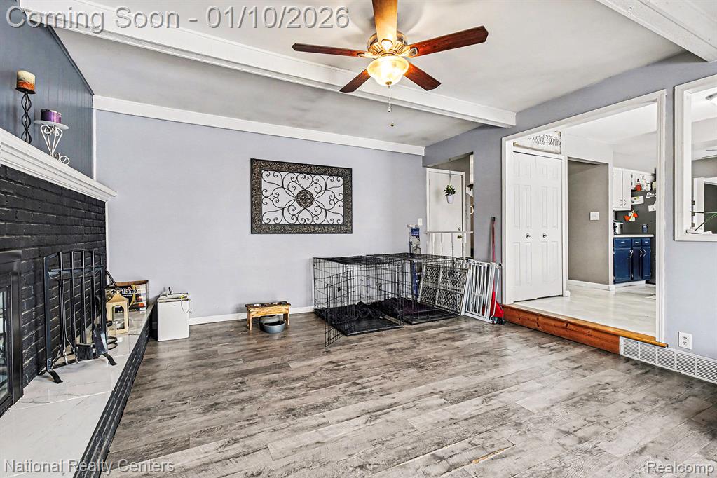 24840 Cabot Drive, Woodhaven, MI 48183 — Photo 14