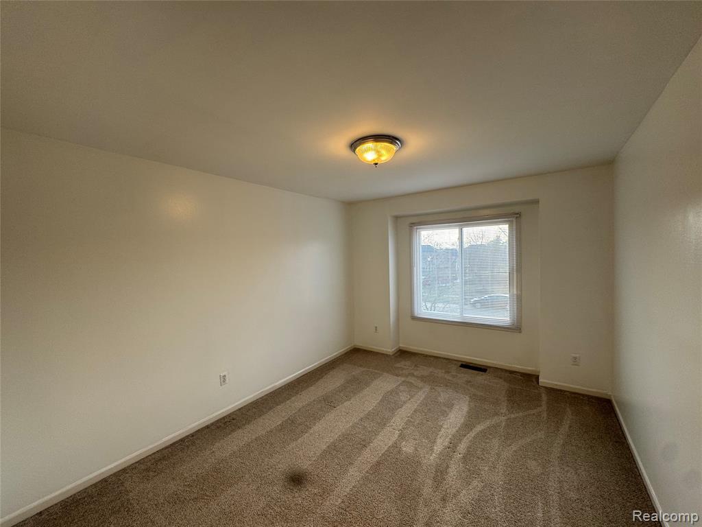 51336 Pinewood Drive, Macomb, MI 48042 — Photo 20