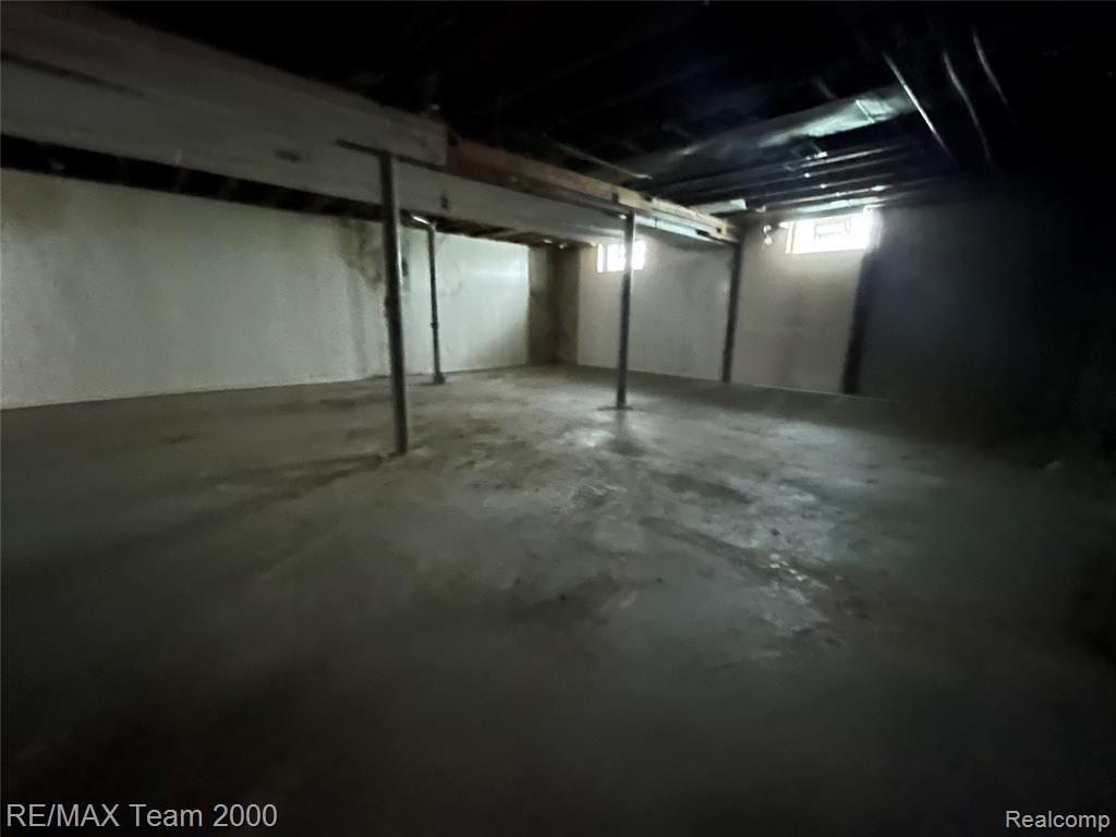 6390 Archdale Street, Detroit, MI 48228 — Photo 28