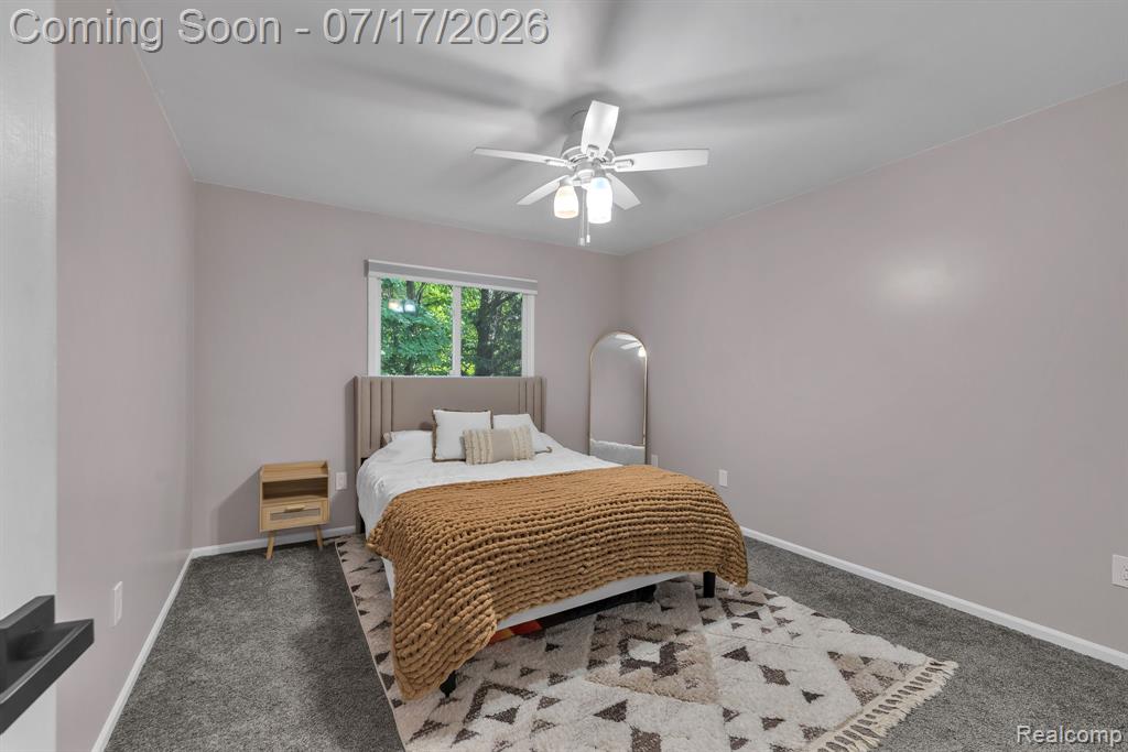 6081 Beachwood Drive, West Bloomfield, MI 48324 — Photo 40