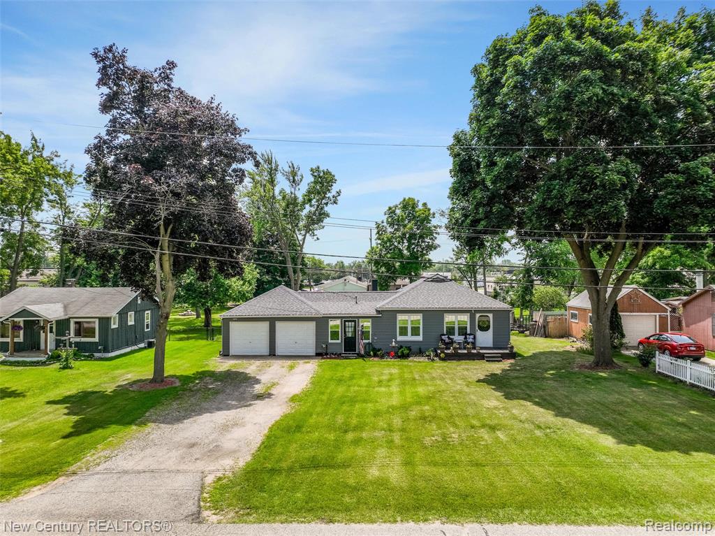 5763 Graves Street, Waterford, MI 48327 — Photo 23