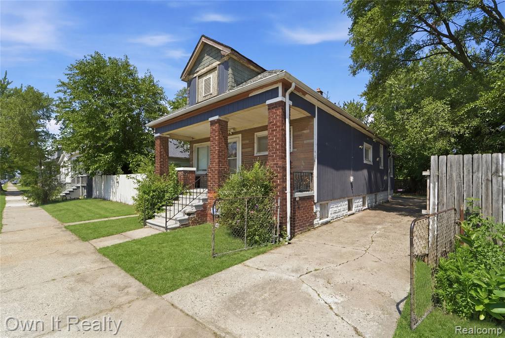 5255 Belmont Street, Hamtramck, MI 48212 — Photo 2