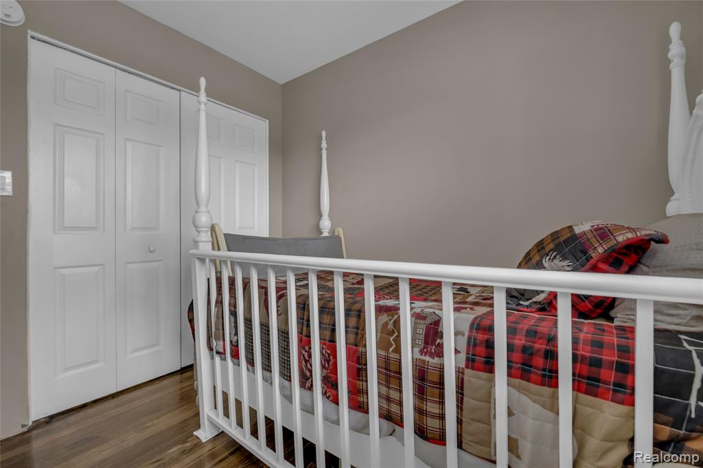 245 N Walnut Street, Mount Clemens, MI 48043 — Photo 14