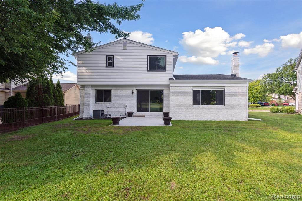 6879 Brookshire Drive, Canton, MI 48187 — Photo 48