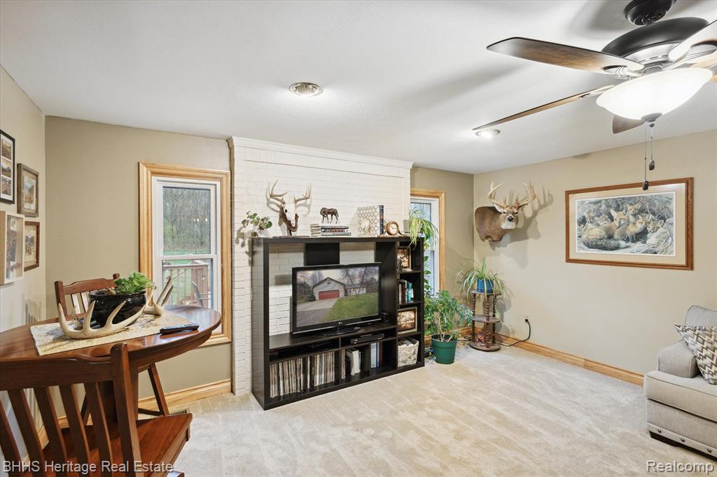 5904 W ALLEN Road, Fowlerville, MI 48836 — Photo 5