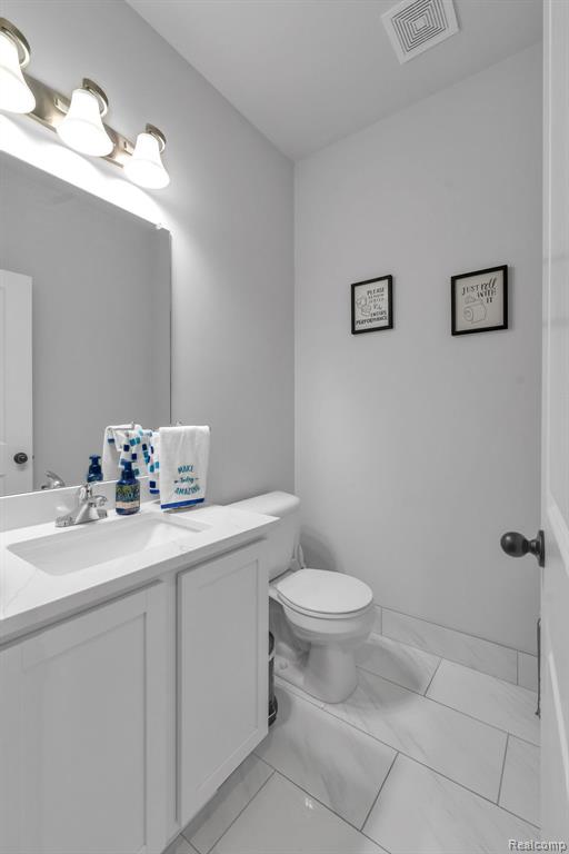 3173 Roma Court, Wixom, MI 48393 — Photo 12