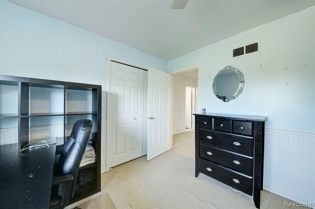 6813 Poppleton Road, Canton, MI 48187 — Photo 37