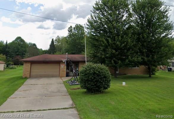 7075 Bell Road, Birch Run, MI 48415 — front exterior