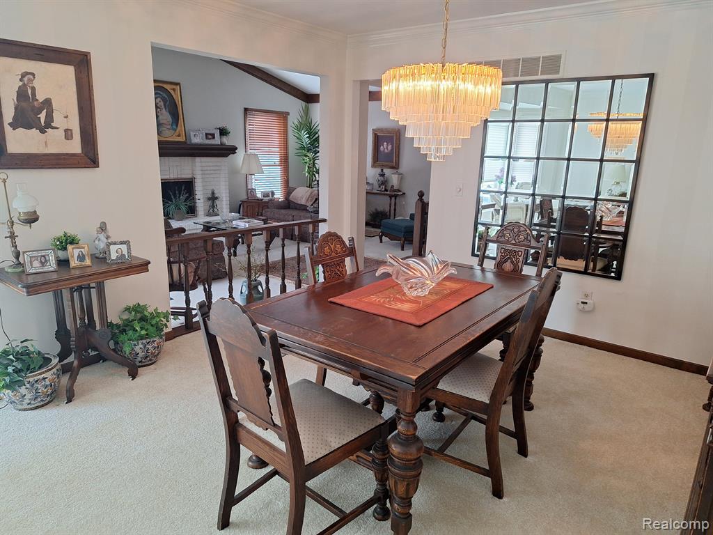 866 TIMBERLINE Drive, Rochester Hills, MI 48309 — Photo 17