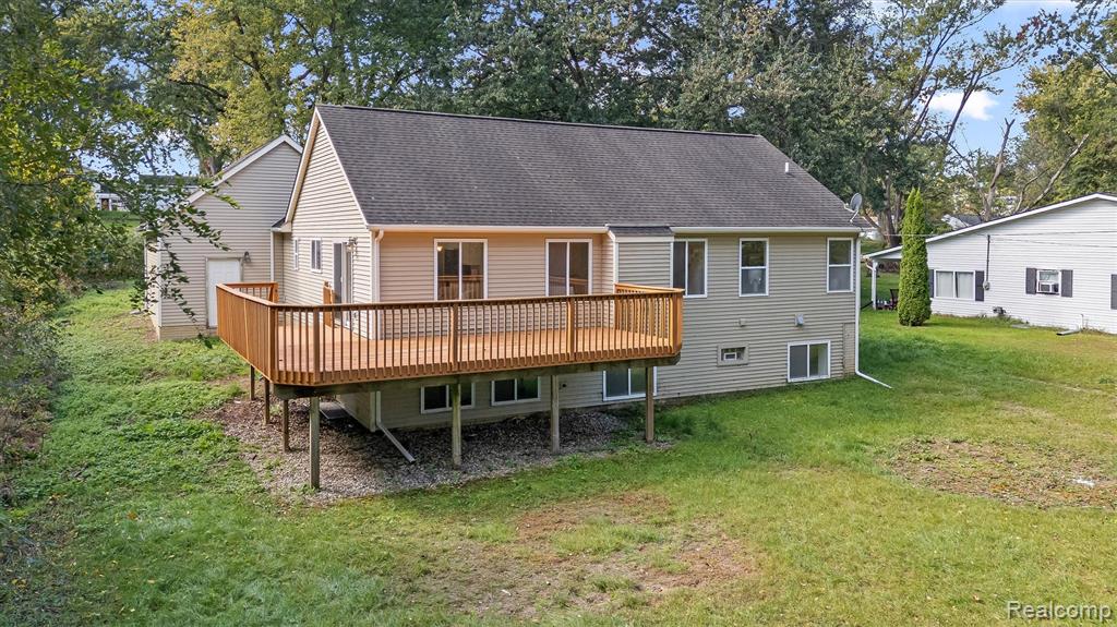 9266 Hillcrest, Clarkston, MI 48348 — Photo 36