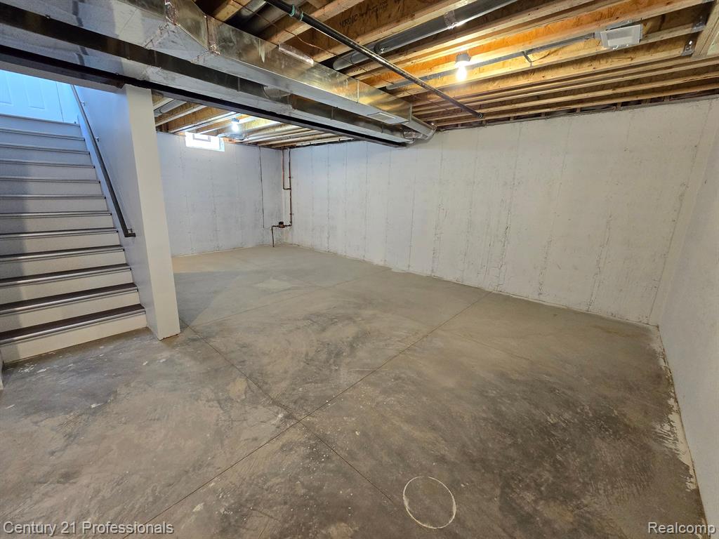 4974 Schlaff Street, Dearborn, MI 48126 — Photo 32