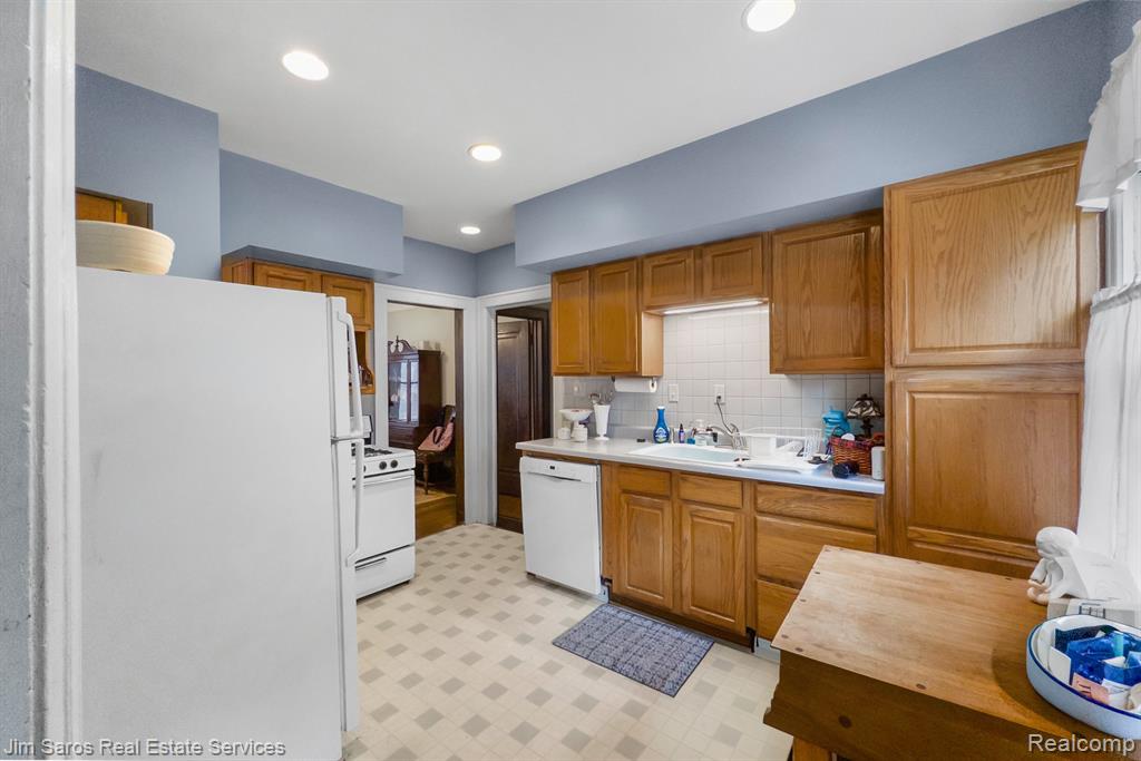 1338 Somerset Avenue, Grosse Pointe, MI 48230 — Photo 8