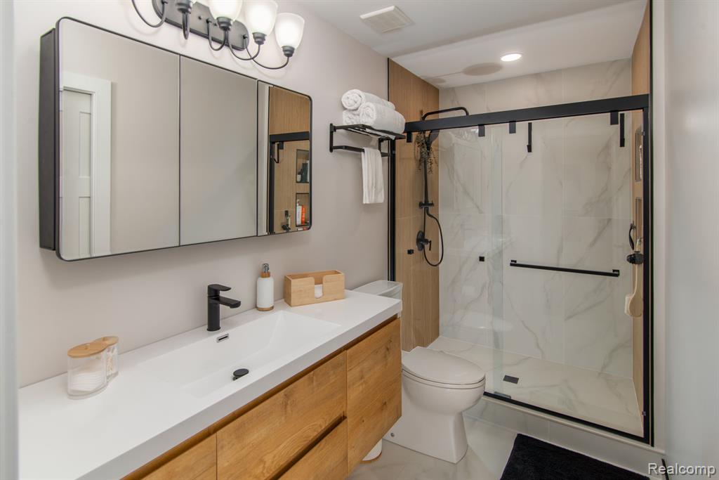 30445 W 14 MILE Road, 52, Farmington Hills, MI 48334 — Photo 12