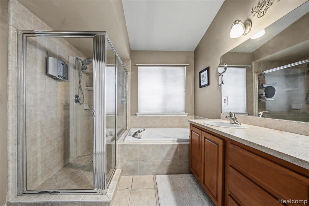 9623 Windsor Lane, Clarkston, MI 48348 — Photo 31