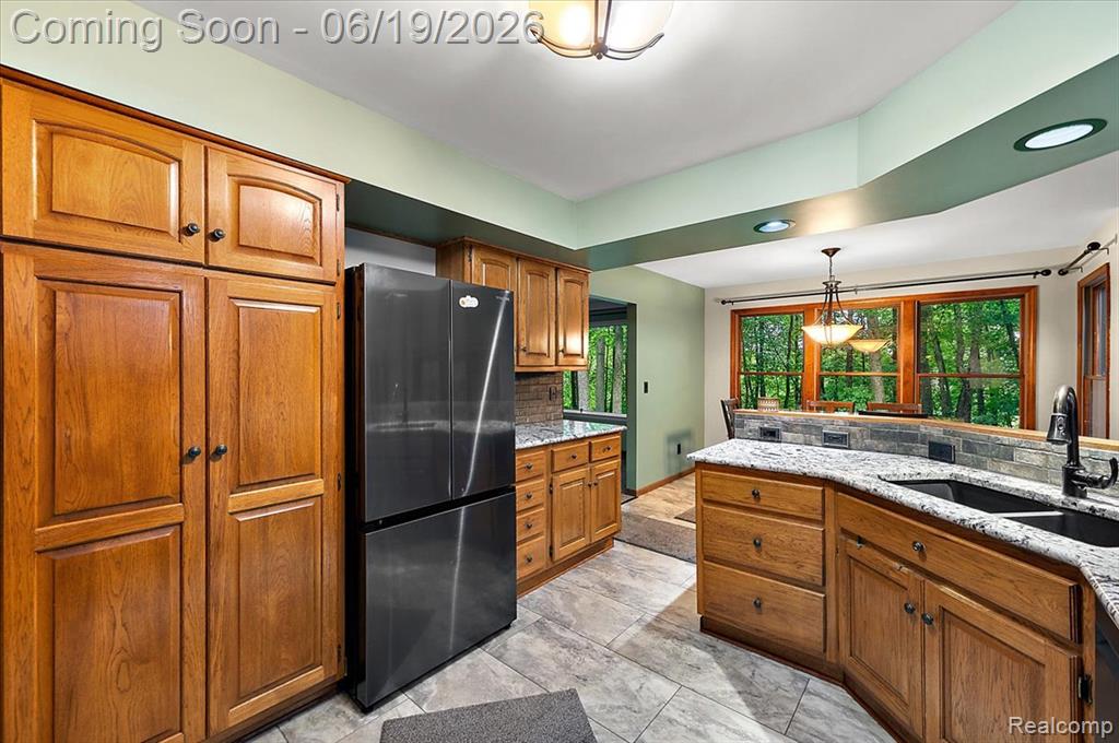 670 Rolling Acres Drive, Ortonville, MI 48462 — Photo 23