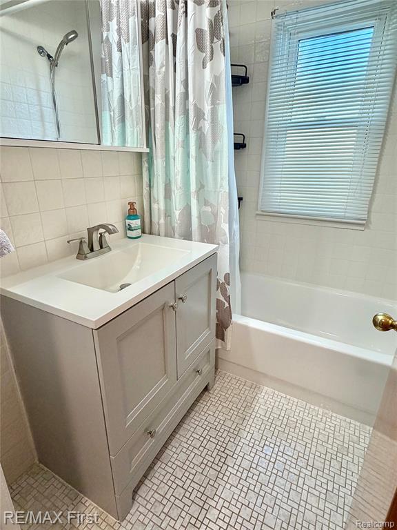27304 Delton, Madison Heights, MI 48071 — Photo 9