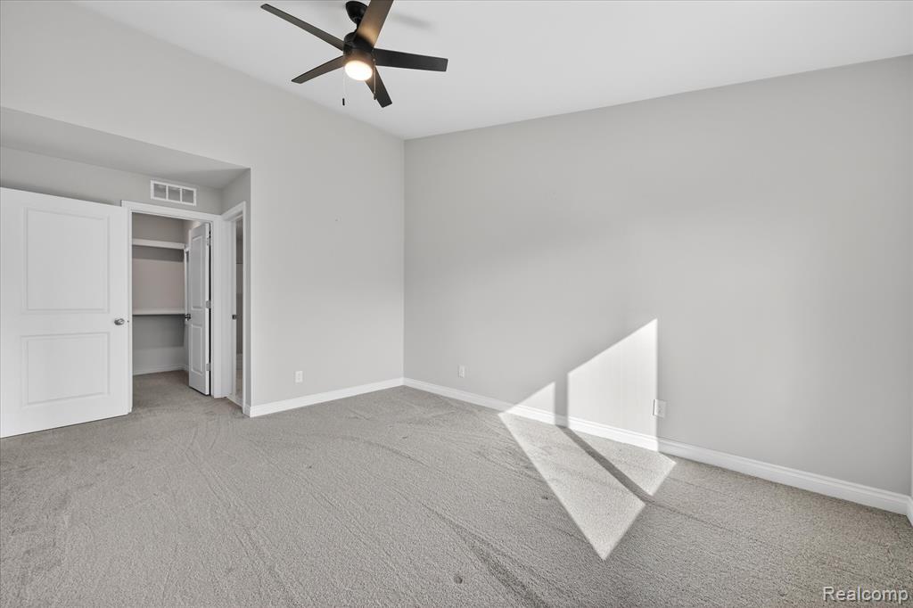 31005 Gregory Street, Grand Blanc, MI 48439 — Photo 30