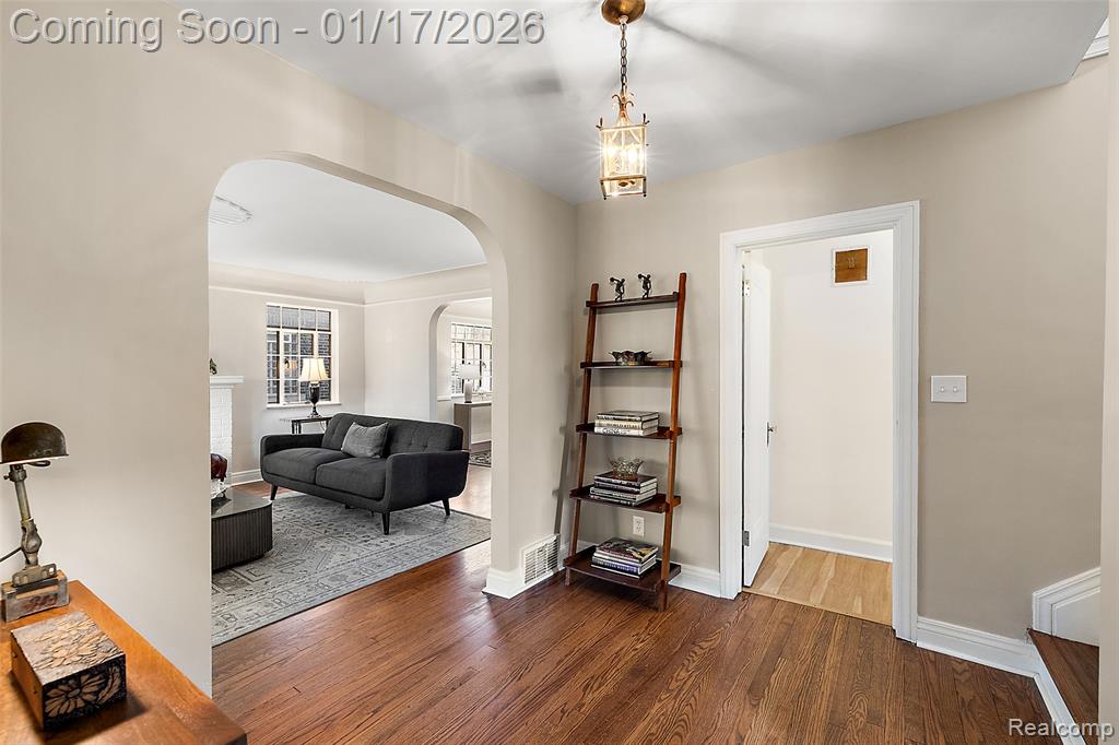 15716 Rosemont Avenue, Detroit, MI 48223 — Photo 4