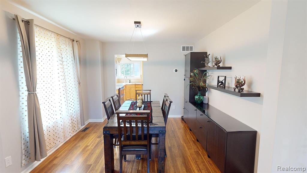 7724 PIONEER Drive, Ypsilanti, MI 48197 — Photo 26