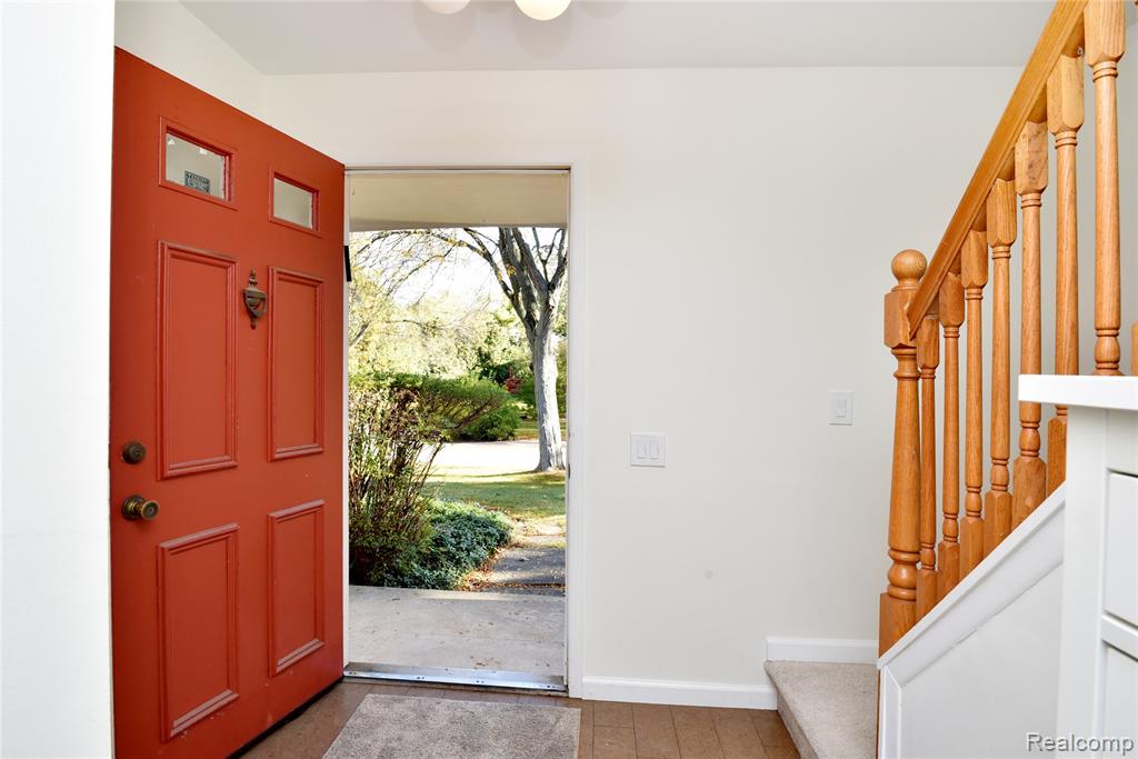 5596 Beauchamp Place, West Bloomfield, MI — Photo 3