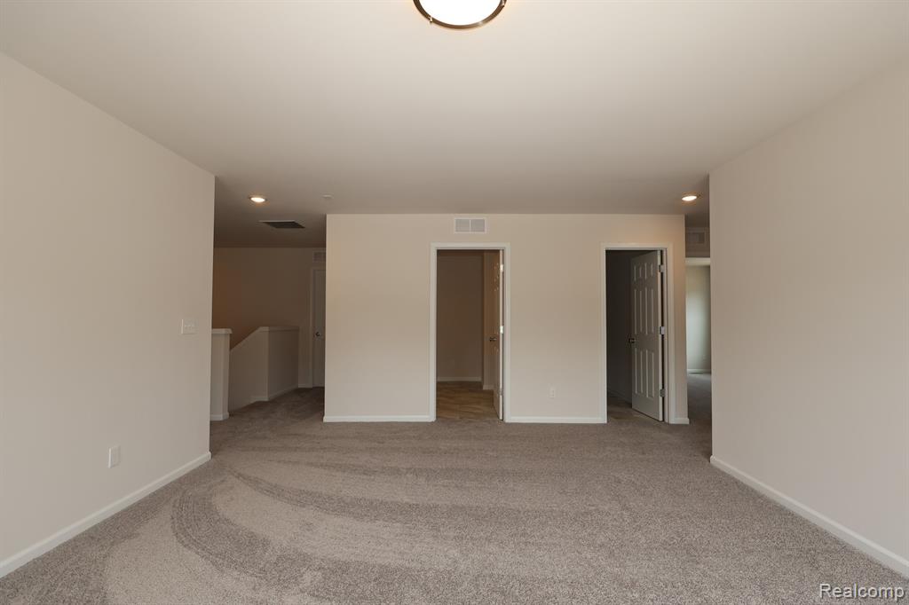 408 Hidden River W, Holly, MI 48442 — Photo 22