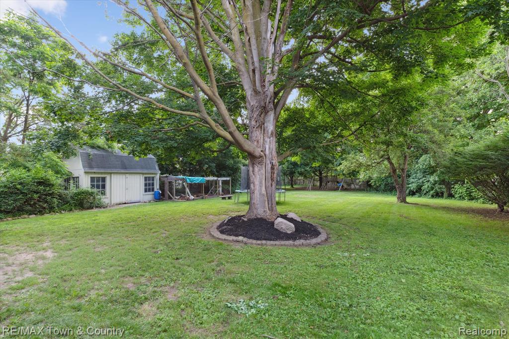 6501 River Road, Flushing, MI 48433 — Photo 6