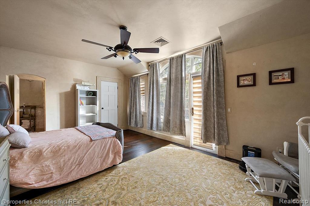 3701 Northwood, West Bloomfield, MI, 48324