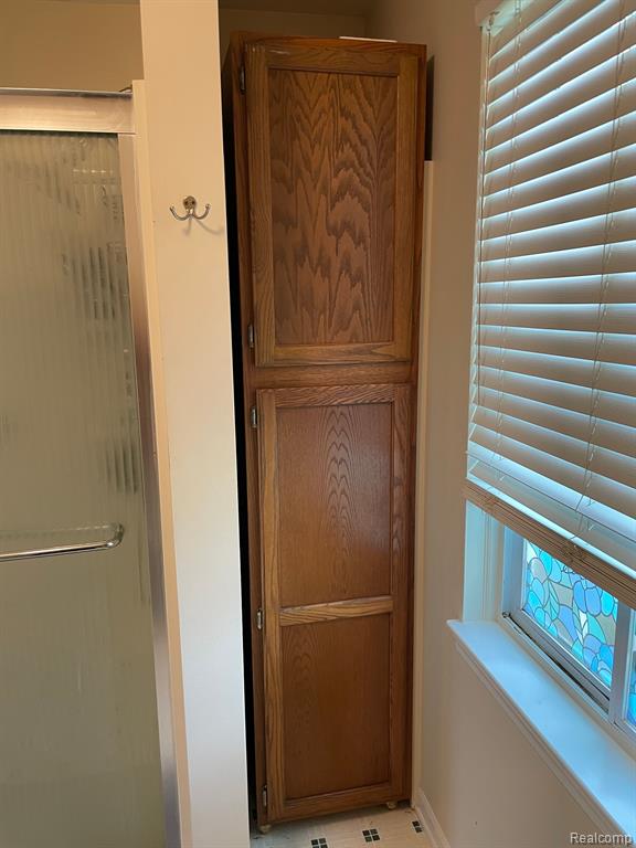 6508 Cloverton Drive, Waterford, MI 48329 — Photo 24
