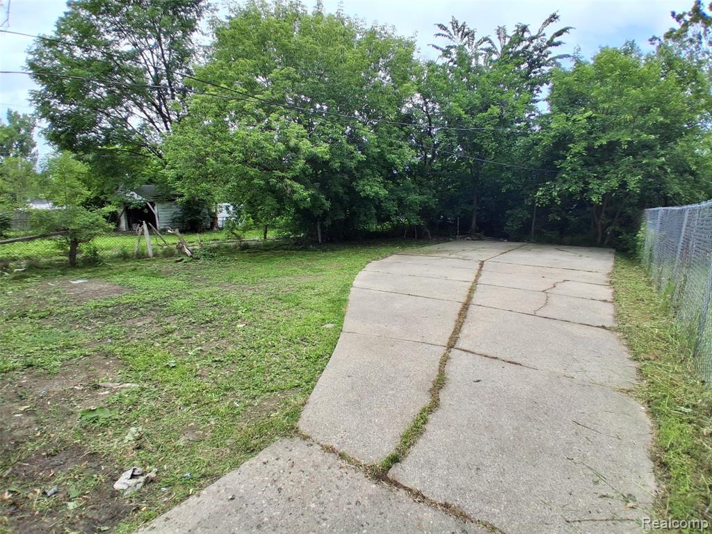 8653 BRAILE Street, Detroit, MI 48228 — front exterior
