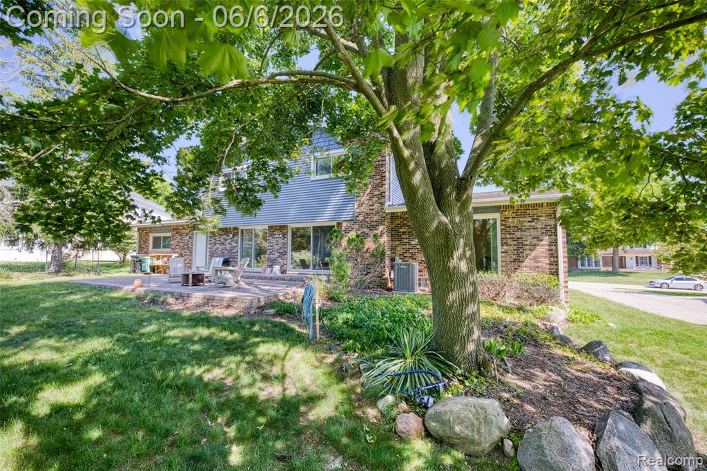 36275 Congress Road, Farmington, MI 48335 — Photo 38