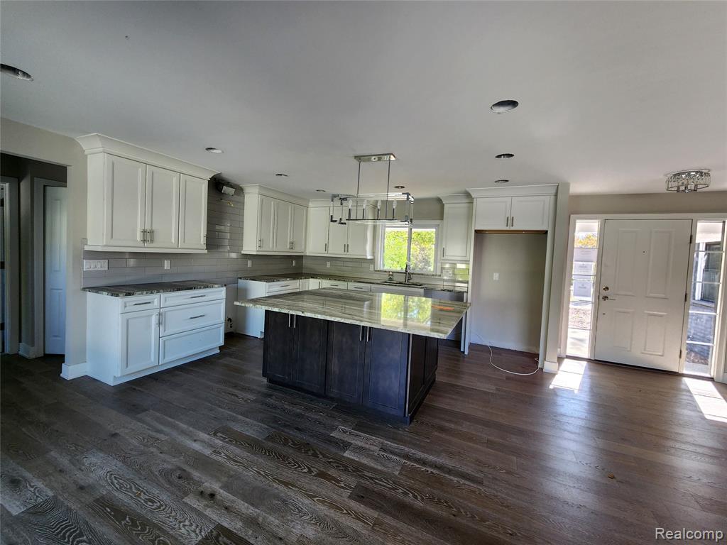 5349 Van Ness Court, Bloomfield Hills, MI 48302 — Photo 9
