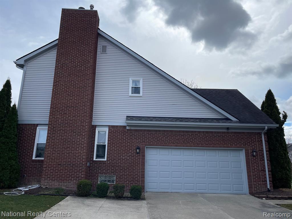 599 PHEASANT WOODS DR, Canton, MI 48188 — Photo 32