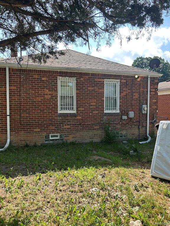 7675 Greenview Avenue, Detroit, MI 48228 — front exterior