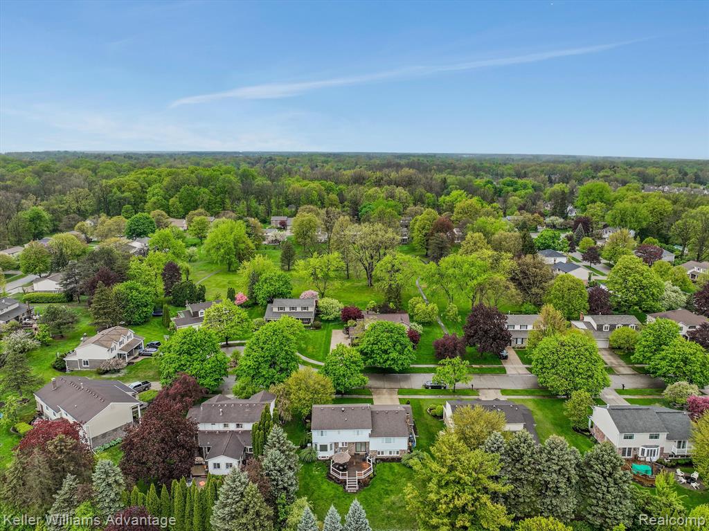 46671 BARRINGTON, Plymouth, MI 48170 — Photo 44