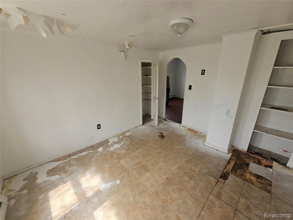 8086 Almont Street, Detroit, MI 48234 — Photo 7