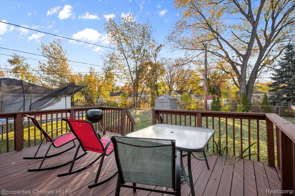 24289 Dale Avenue, Eastpointe, MI 48021 — Photo 35
