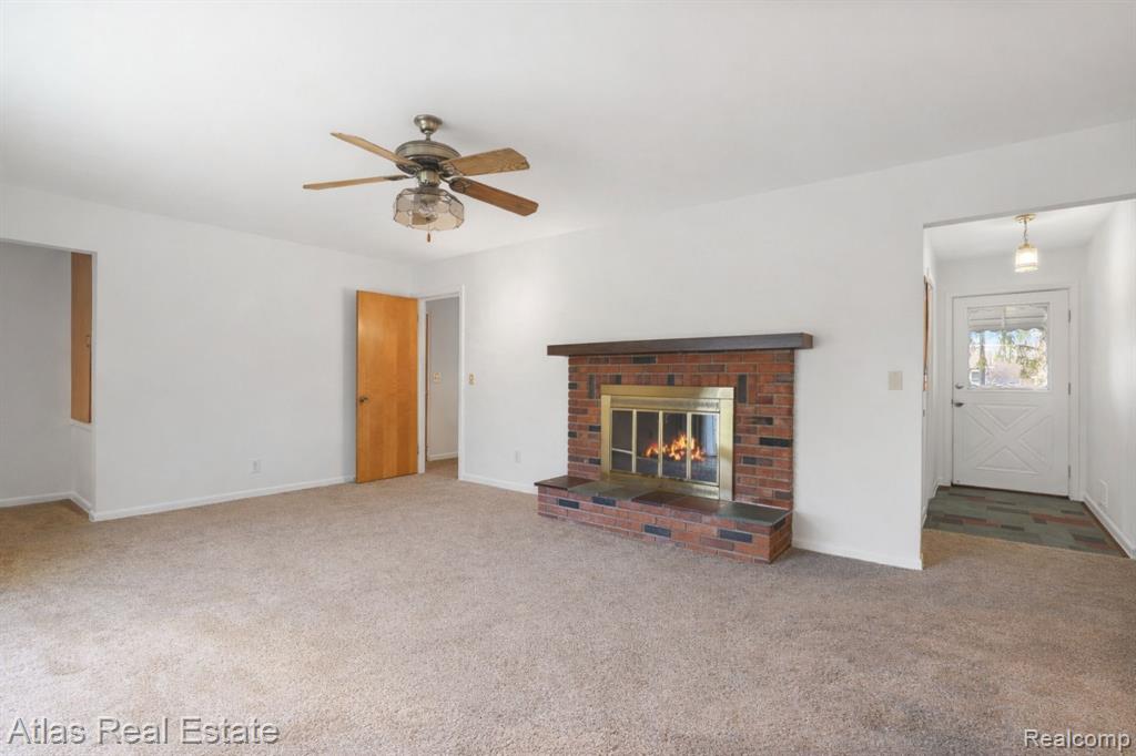 4386 Bennett Drive, Burton, MI 48519 — Photo 30