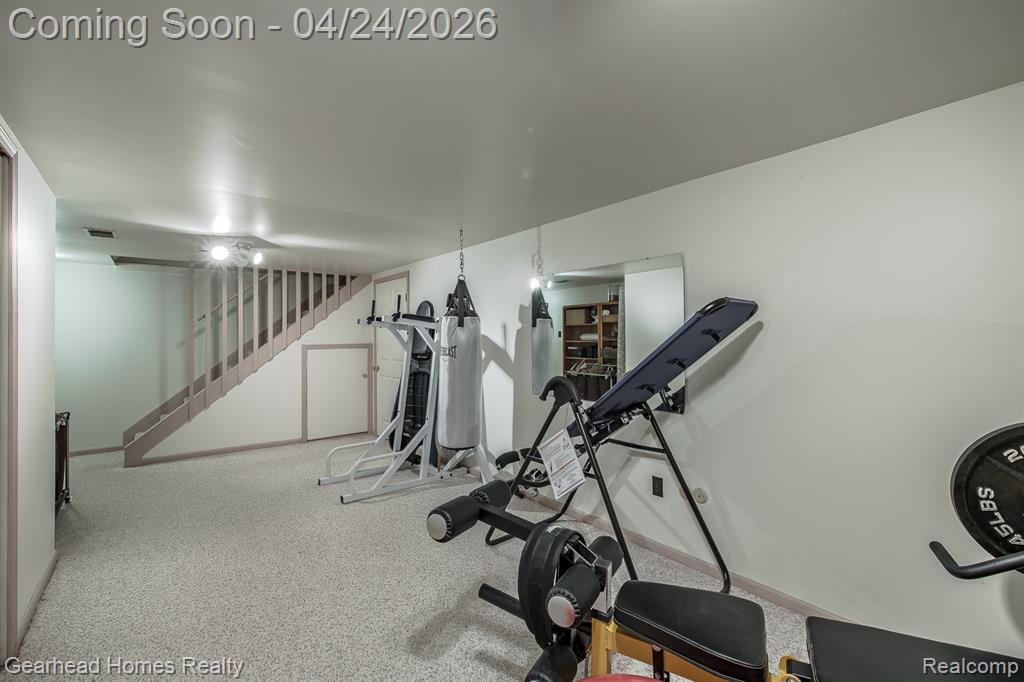 4040 Rollins Avenue, Waterford, MI 48329 — Photo 57