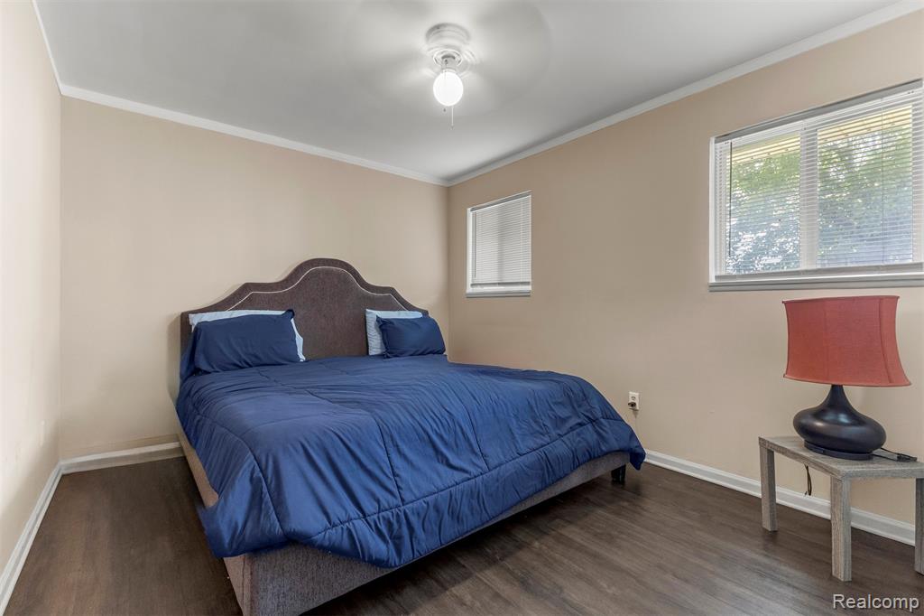 2056 Lafayette Boulevard, Lincoln Park, MI 48146 — Photo 15