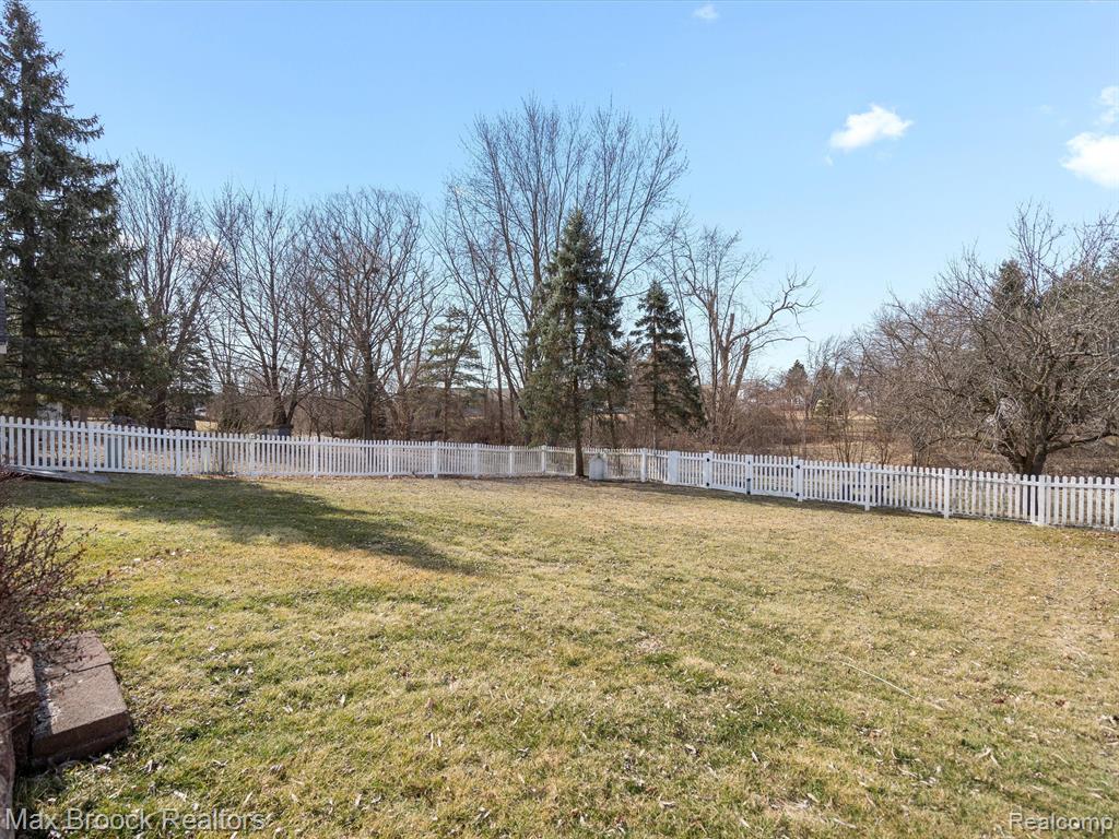 45419 HEATHERWOODE Lane, Macomb, MI 48044 — Photo 4