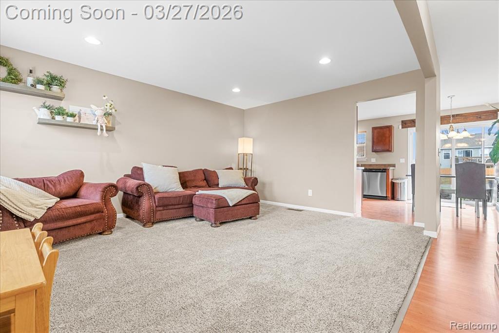 3463 Amber Oaks Drive, Howell, MI 48855 — Photo 7