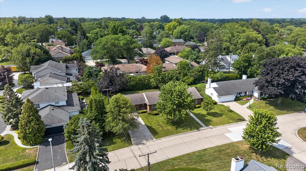 3 Shorecrest Circle, Grosse Pointe, MI 48236 — Photo 59