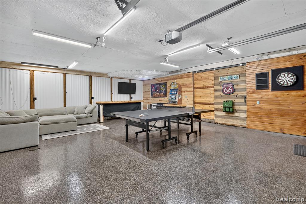 8655 Joey Drive, Pinckney, MI 48169 — Photo 40