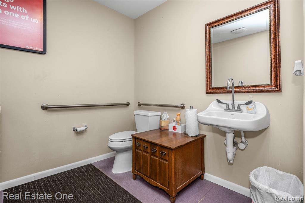 7217 SASHABAW Road, Clarkston, MI 48348 — Photo 27