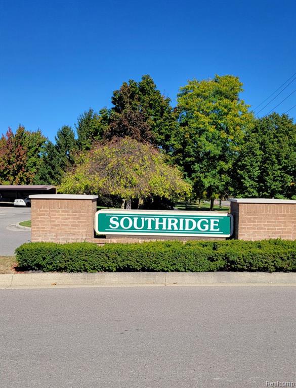 61116 Greenwood Drive, 5, South Lyon, MI 48178 — Photo 31