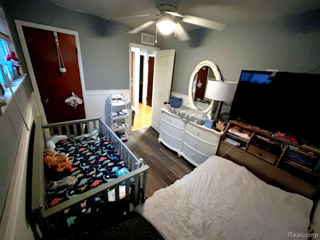 8294 ROBERT Street, Taylor, MI 48180 — Photo 14