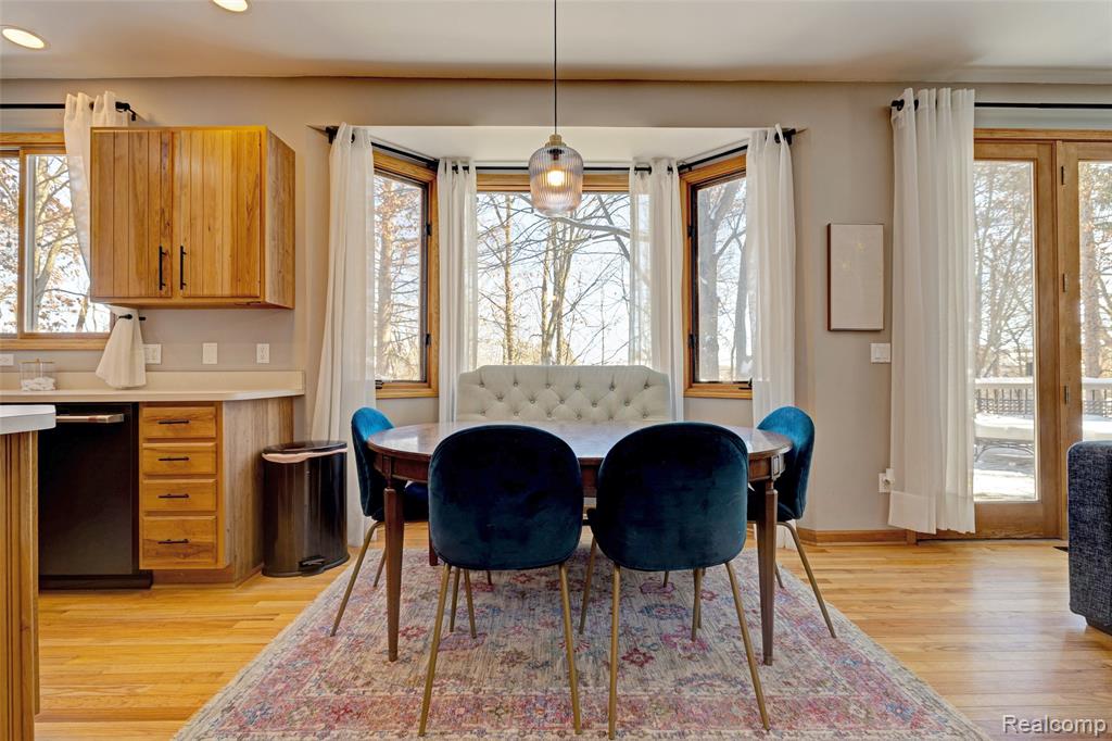 9619 Tree Top Court, Pinckney, MI, 48169