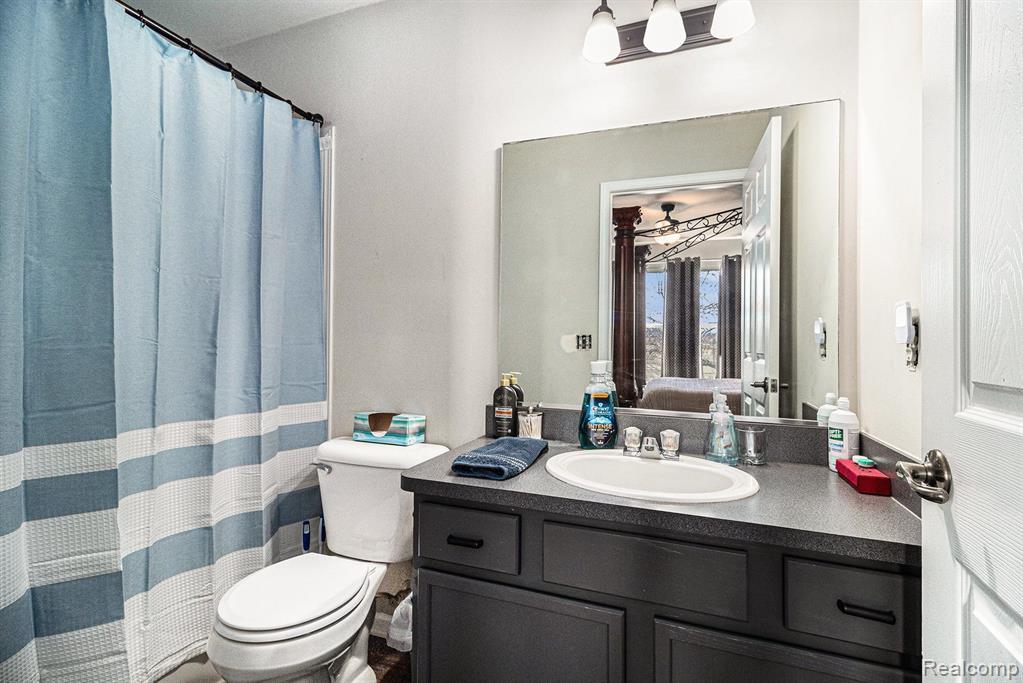 6922 POPLAR Drive, Ypsilanti, MI 48197 — Photo 12