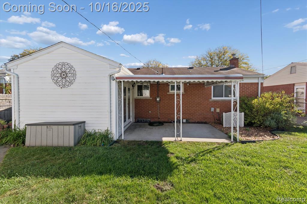6439 Huntleigh Street, Garden City, MI — Photo 38