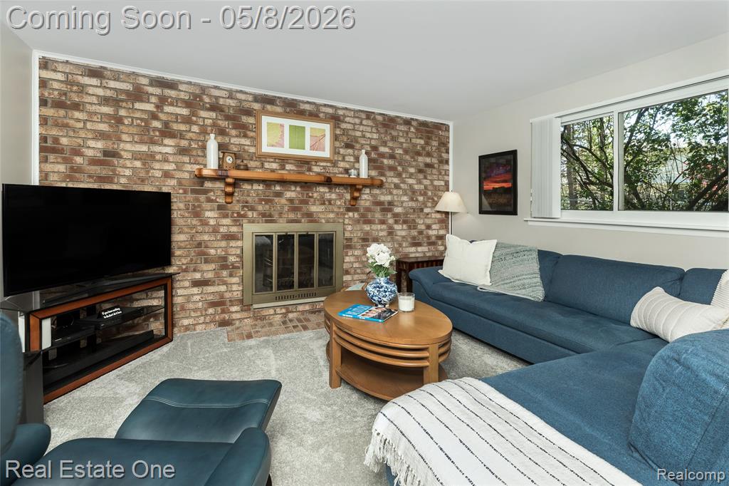 4749 Parkridge Drive, Waterford, MI 48329 — Photo 15
